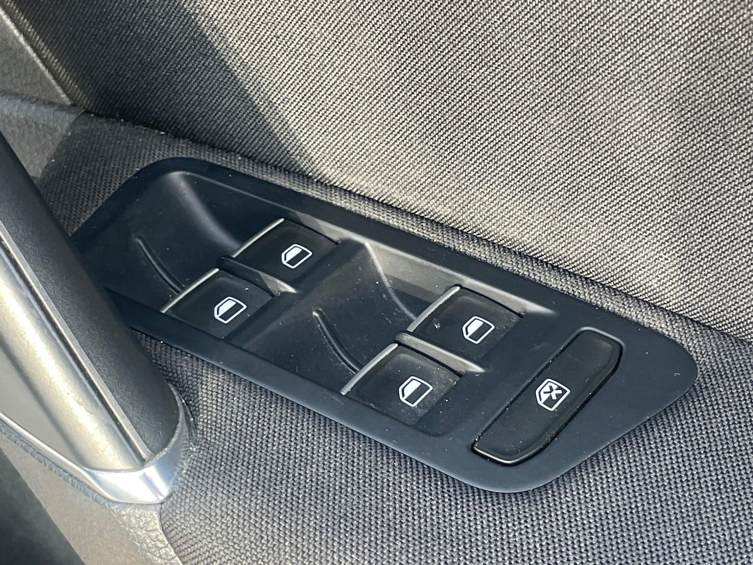 Used Volkswagen Golf for sale - 78116068: Photo 28