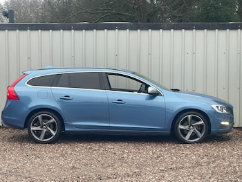 Used Volvo V60 2014 for sale - 77143241: Photo