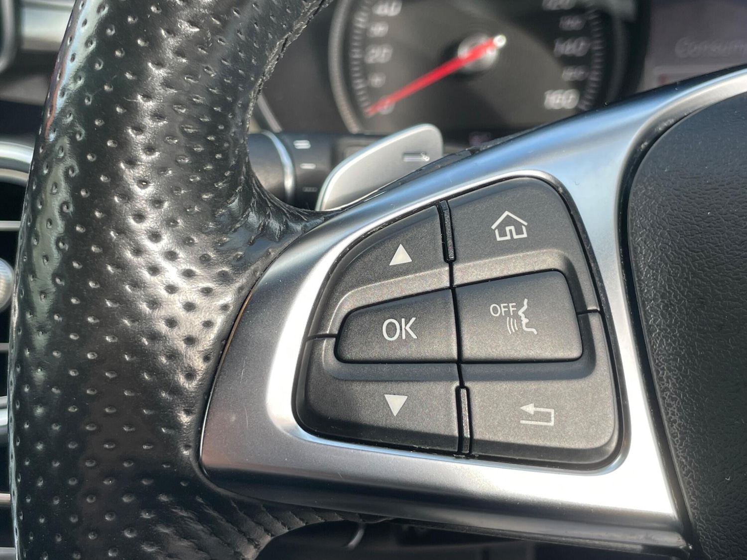 Used Mercedes-Benz C Class 2015 for sale - 76336513: Photo 20
