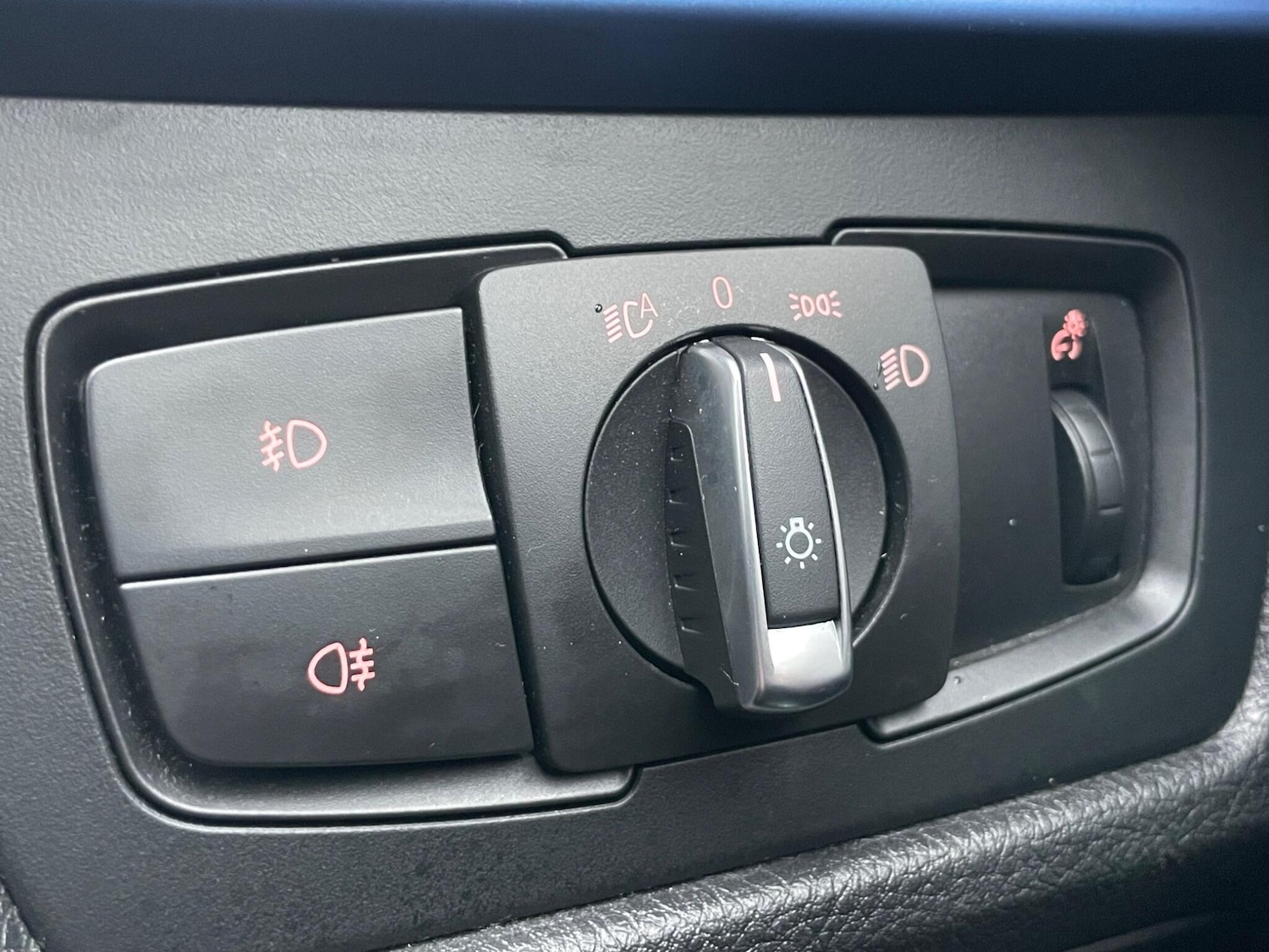 Used BMW 3 Series 2013 for sale - 76592158: Photo 23