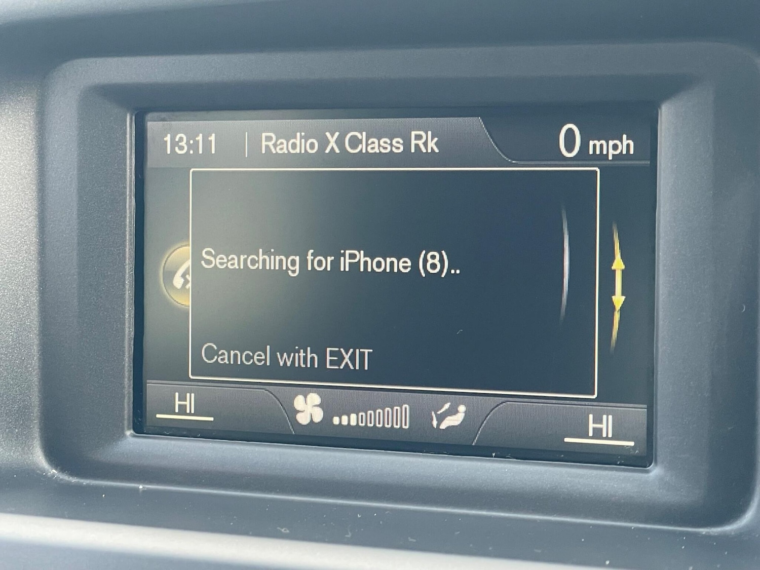 Used Volvo V40 2014 for sale - 77696076: Photo 18