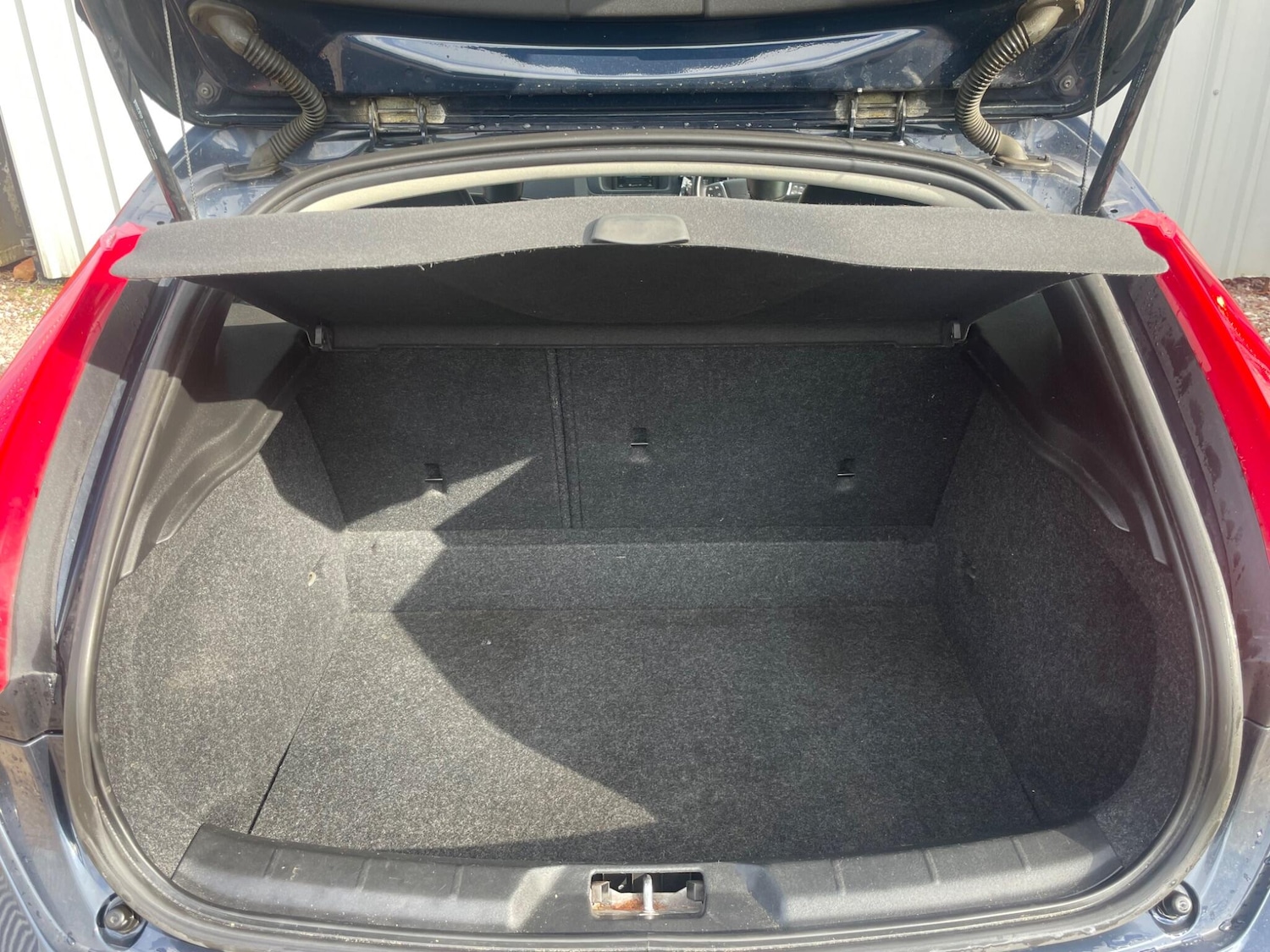 Used Volvo V40 2014 for sale - 77696076: Photo 24