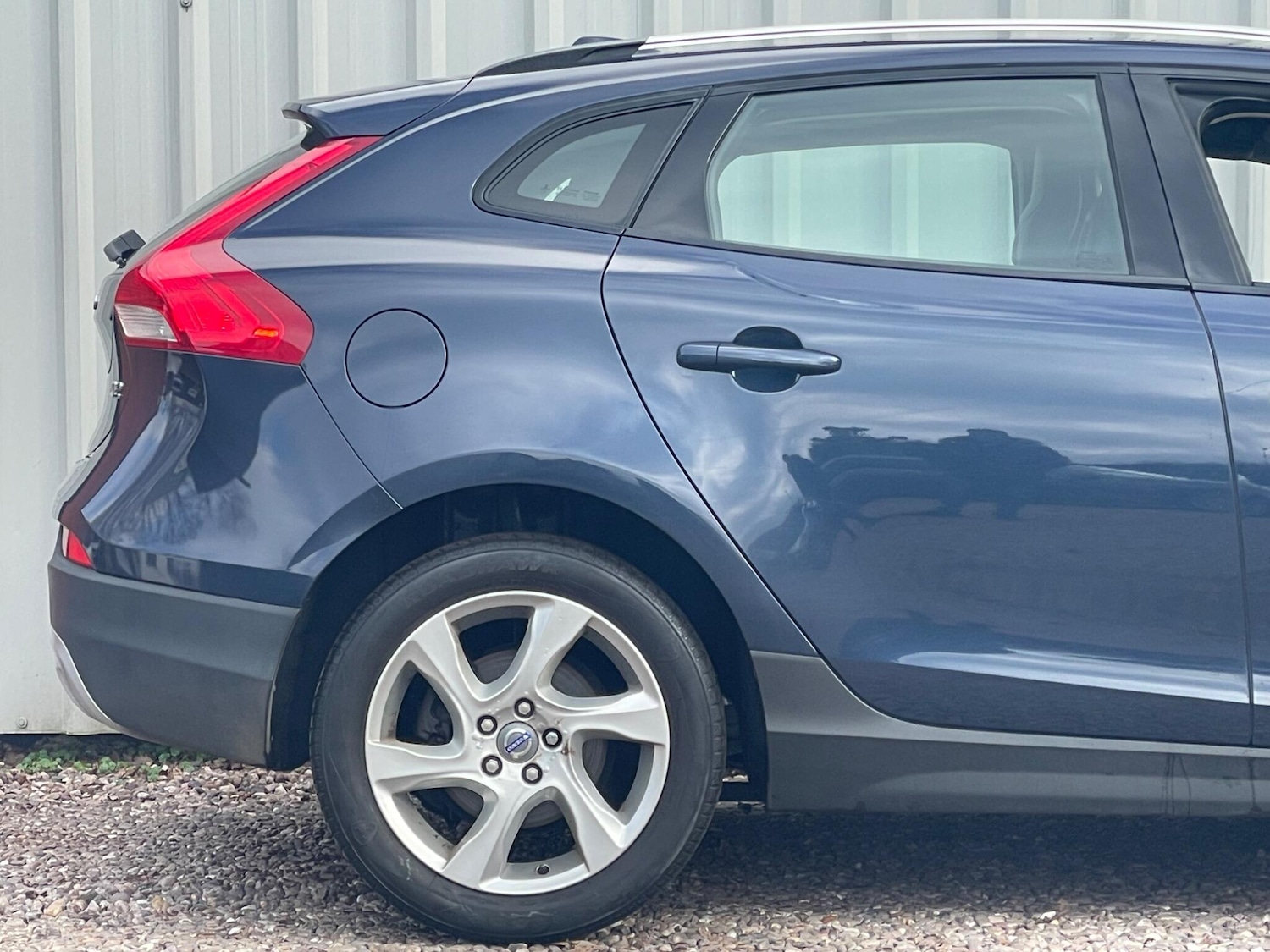 Used Volvo V40 2014 for sale - 77696076: Photo 27