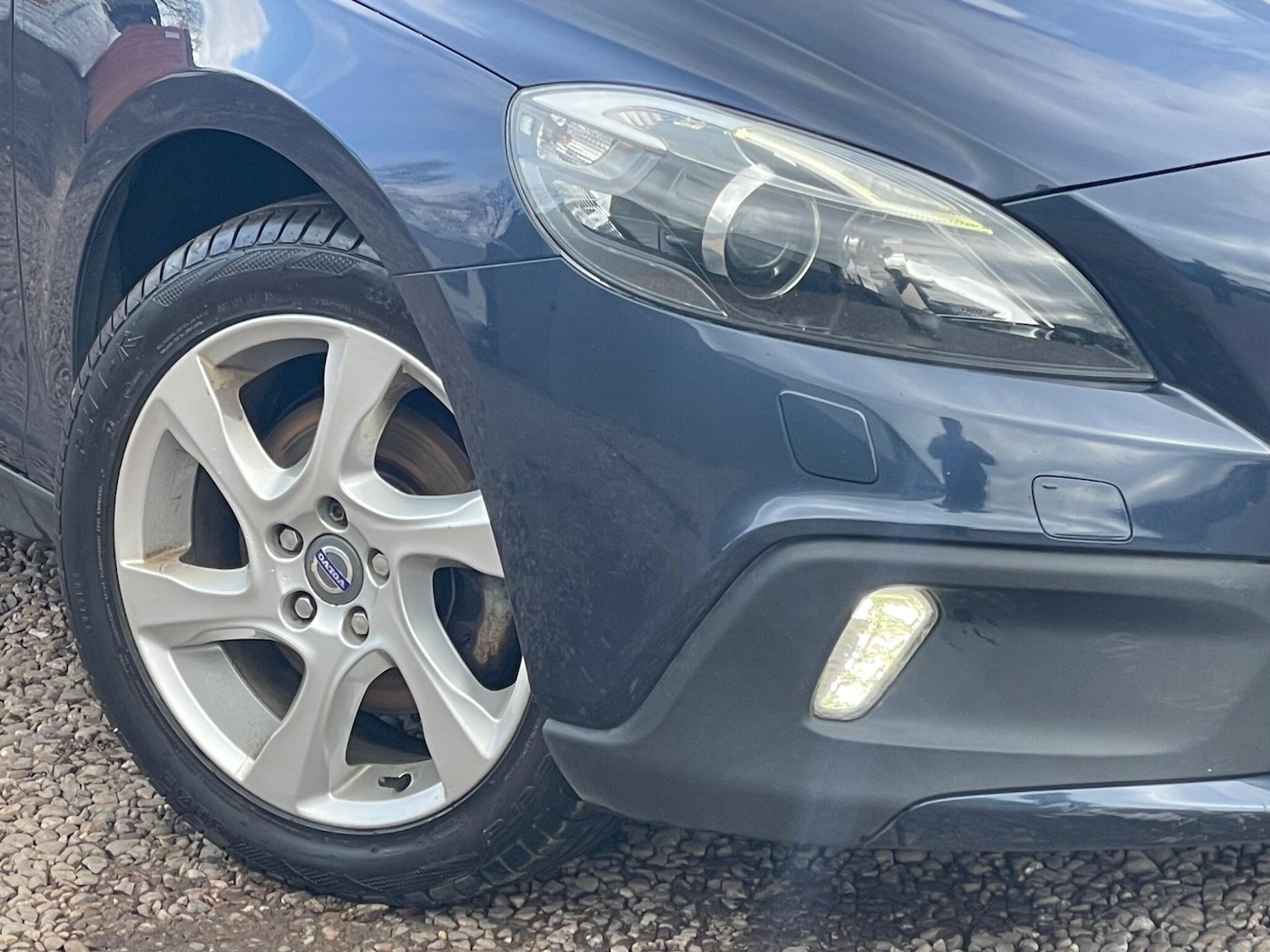 Used Volvo V40 2014 for sale - 77696076: Photo 32