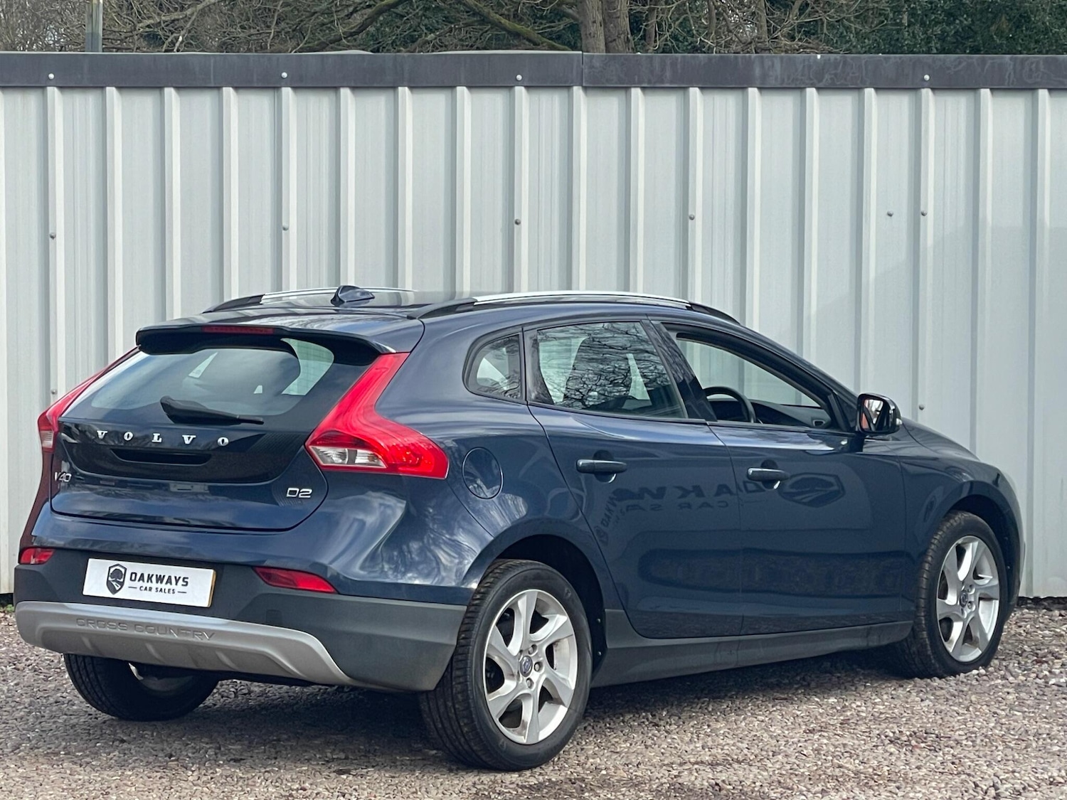 Used Volvo V40 2014 for sale - 77696076: Photo 5