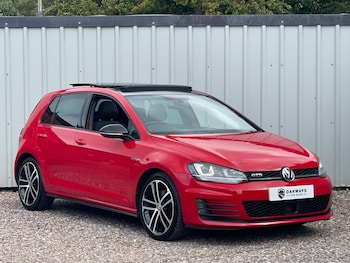 Used Volkswagen Golf 2014 for sale - 75990918: Photo