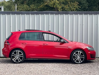 Used Volkswagen Golf 2014 for sale - 75990918: Photo