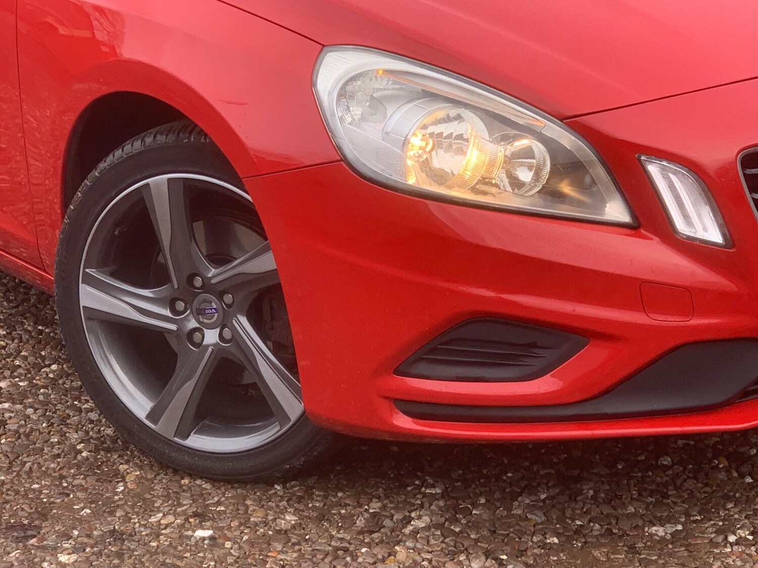 Used Volvo V60 for sale - 77484208: Photo 29