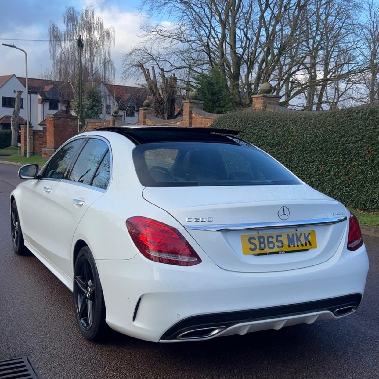 Used Mercedes-Benz C Class 2015 for sale - 77264113: Photo 2