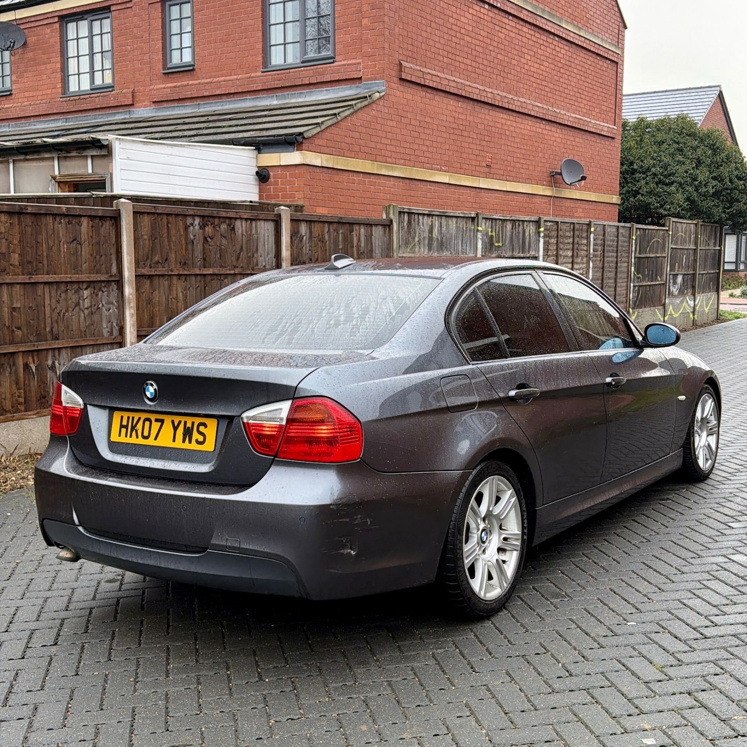 Used BMW 3 Series 2007 for sale - 77469794: Photo 2