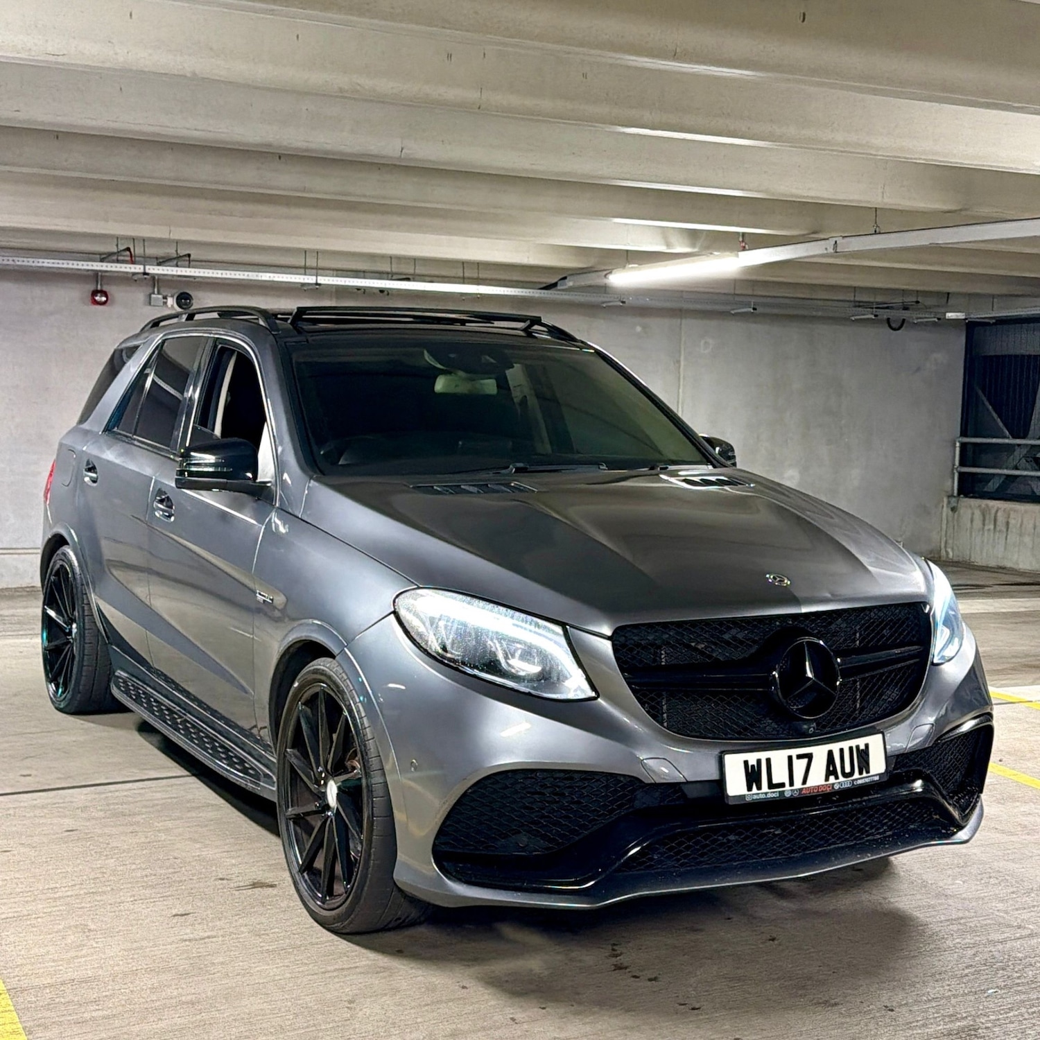 Used Mercedes-Benz GLE 2017 for sale - 77470145: Photo 2