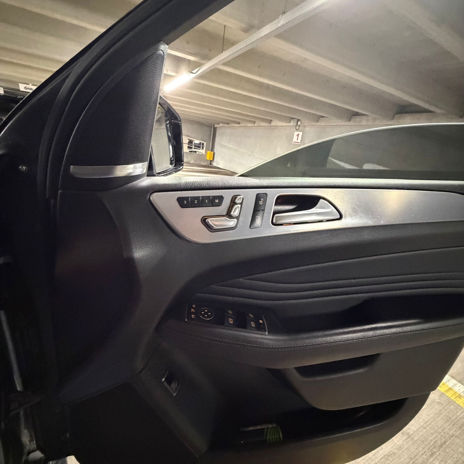 Used Mercedes-Benz GLE 2017 for sale - 77470145: Photo 5