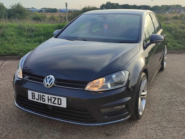 Used Volkswagen Golf 2016 for sale - 75026267: Photo 1