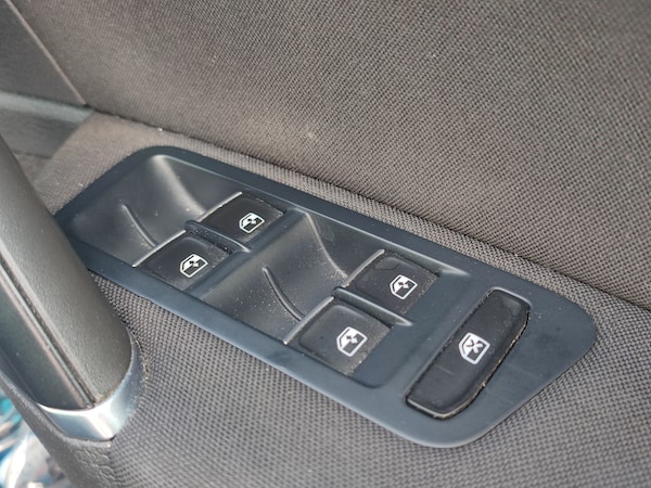Used Volkswagen Golf 2016 for sale - 75026267: Photo 22