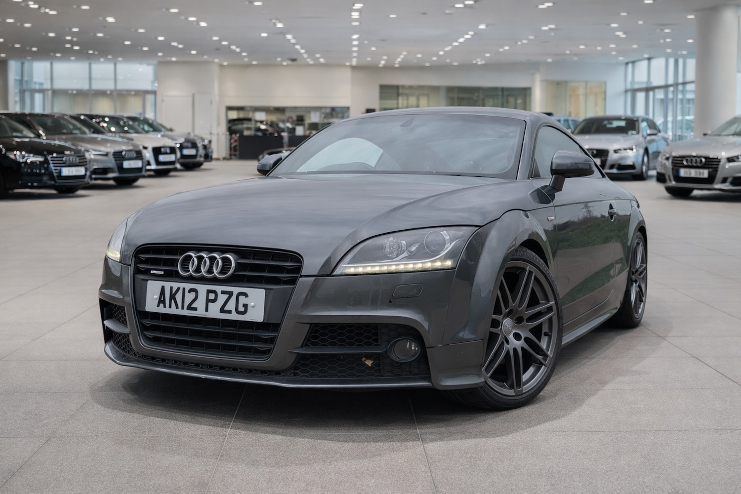 Used Audi TT 2012 for sale - 77298426: Photo 1