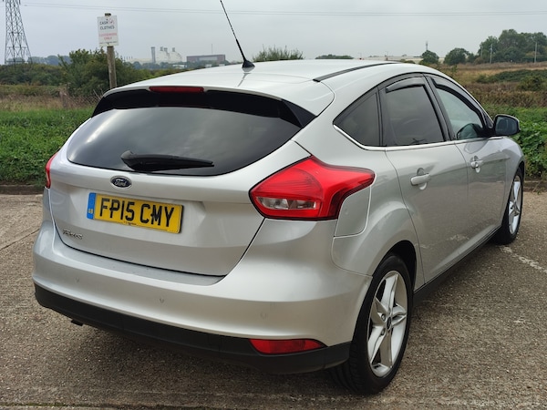 Used Ford Focus 2015 for sale - 76142678: Photo 7