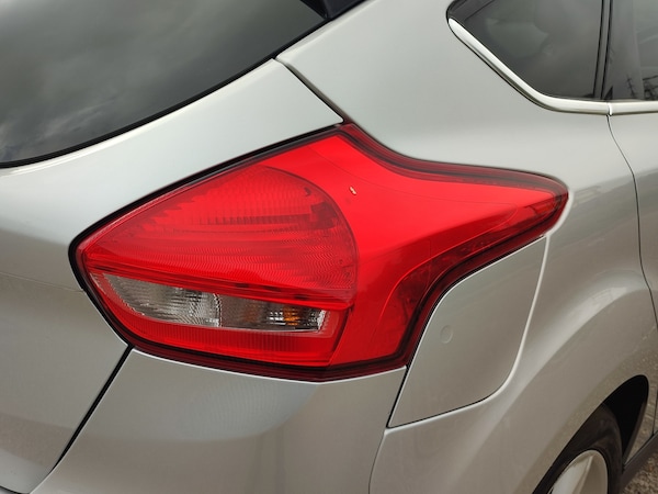 Used Ford Focus 2015 for sale - 76142678: Photo 8