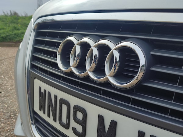Used Audi A3 2009 for sale - 76022703: Photo 2