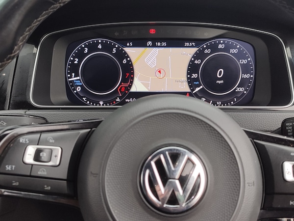 Used Volkswagen Golf 2017 for sale - 74698484: Photo 14