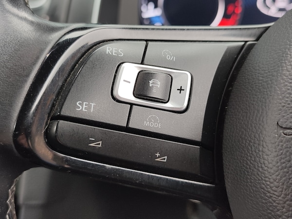 Used Volkswagen Golf 2017 for sale - 74698484: Photo 15