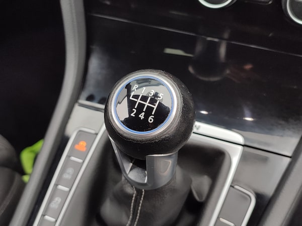 Used Volkswagen Golf 2017 for sale - 74698484: Photo 19