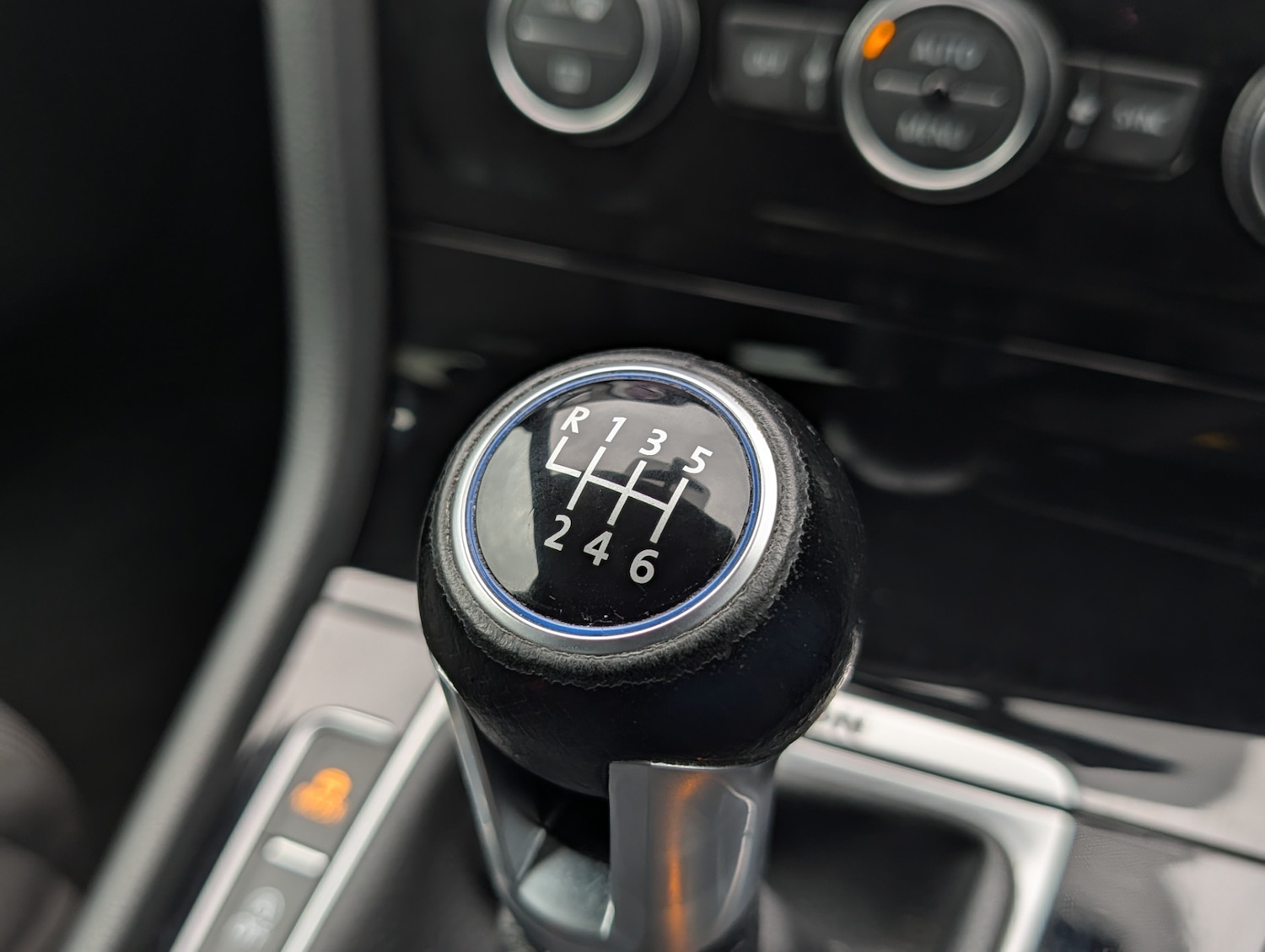 Used Volkswagen Golf 2017 for sale - 74698484: Photo 30