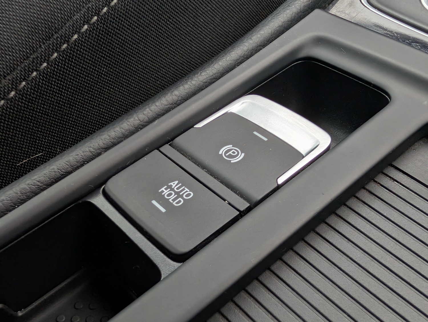 Used Volkswagen Golf 2017 for sale - 74698484: Photo 32