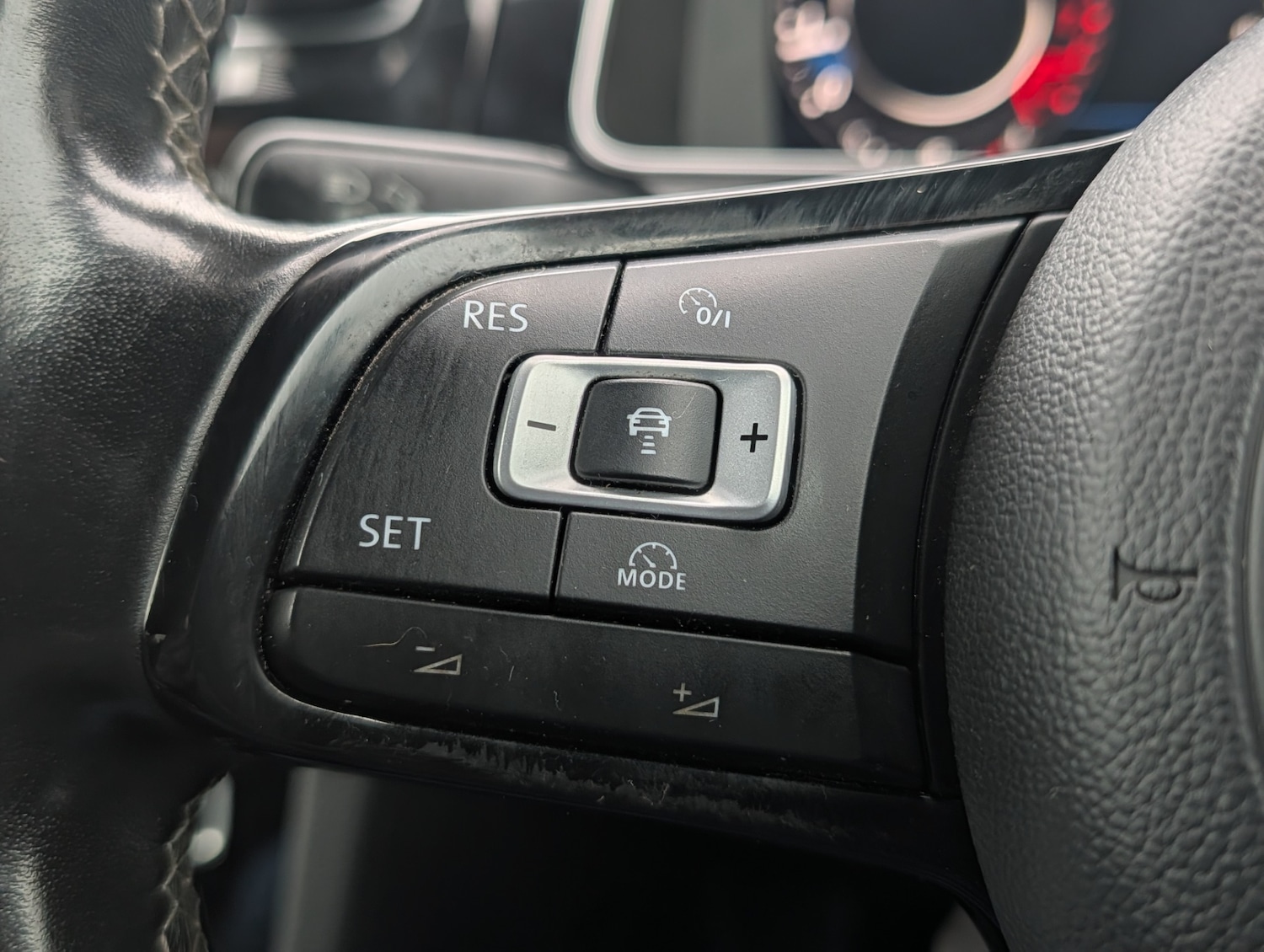 Used Volkswagen Golf 2017 for sale - 74698484: Photo 34