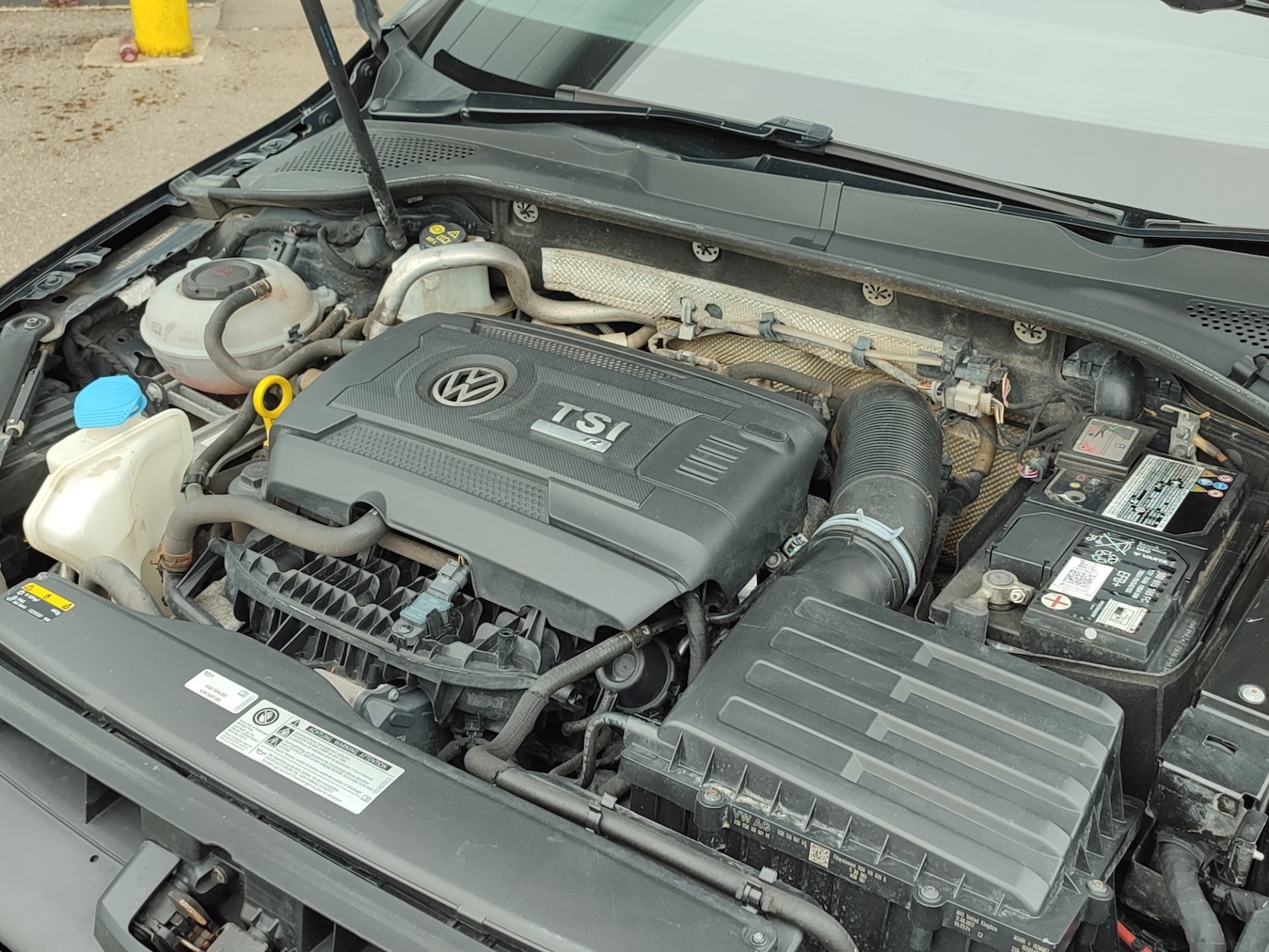 Used Volkswagen Golf 2017 for sale - 74698484: Photo 38