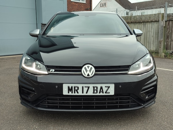 Used Volkswagen Golf 2017 for sale - 74698484: Photo 8