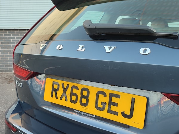 Used Volvo V60 2018 for sale - 74613807: Photo 11