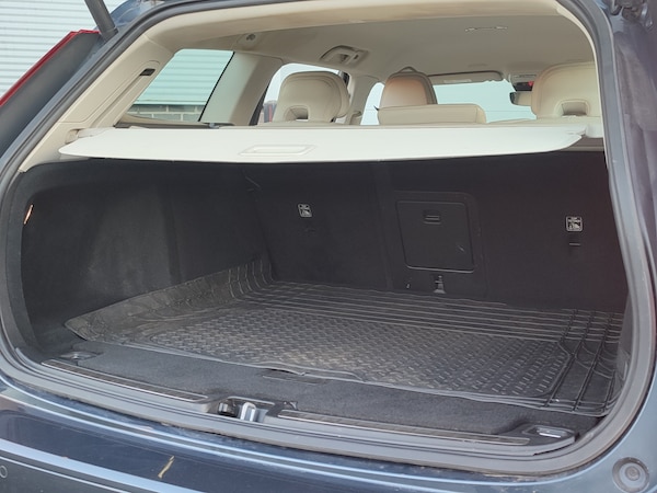 Used Volvo V60 2018 for sale - 74613807: Photo 18