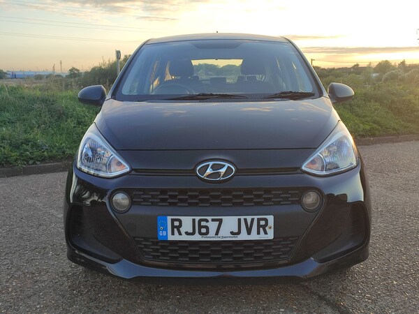 Used Hyundai i10 2017 for sale - 76038556: Photo 12