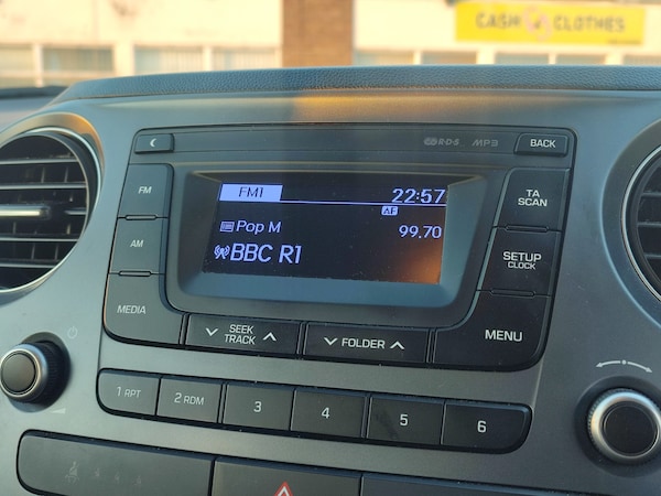 Used Hyundai i10 2017 for sale - 76038556: Photo 17