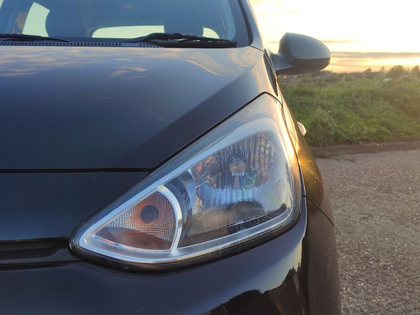 Used Hyundai i10 2017 for sale - 76038556: Photo 3