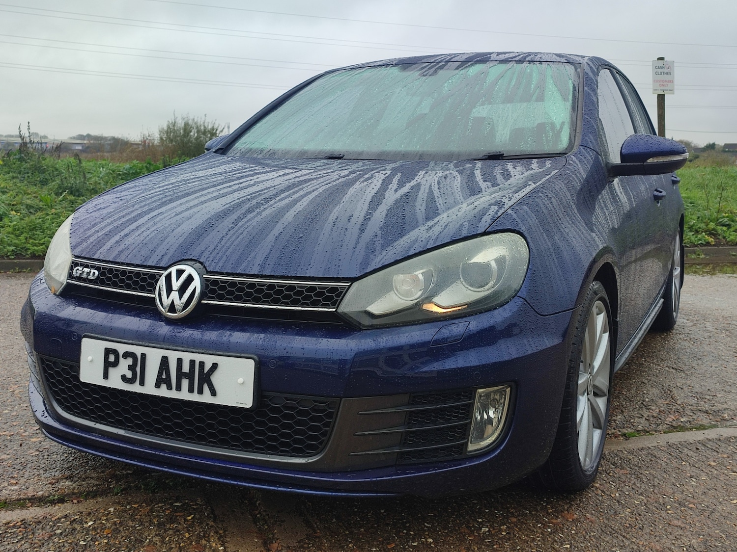 Used Volkswagen Golf 2010 for sale - 76299841: Photo 1