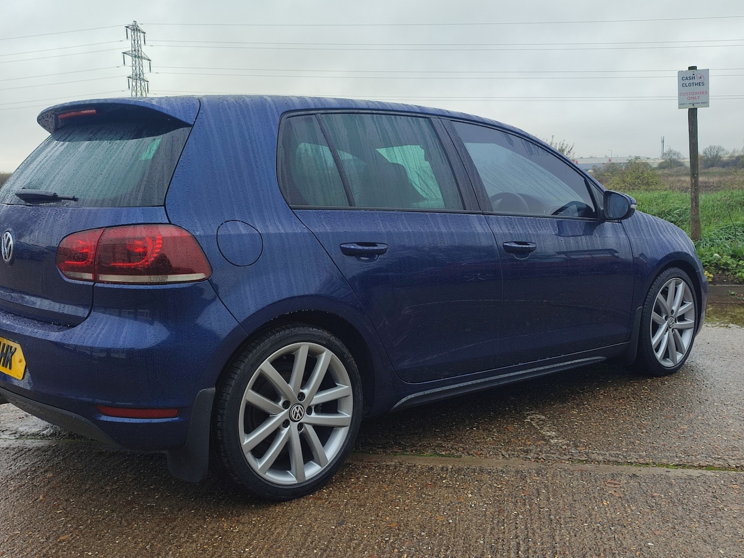 Used Volkswagen Golf 2010 for sale - 76299841: Photo 10