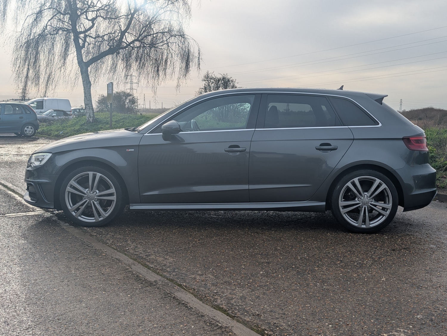 Used Audi A3 2015 for sale - 77326544: Photo 3