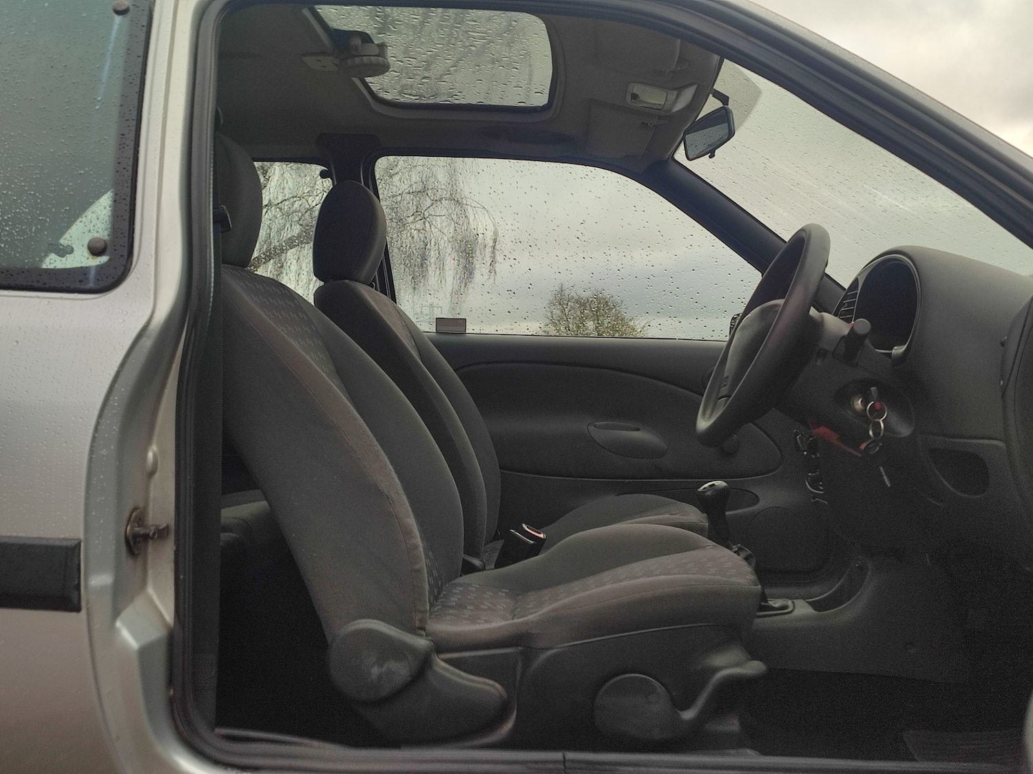 Used Ford Fiesta 2002 for sale - 76749041: Photo 10