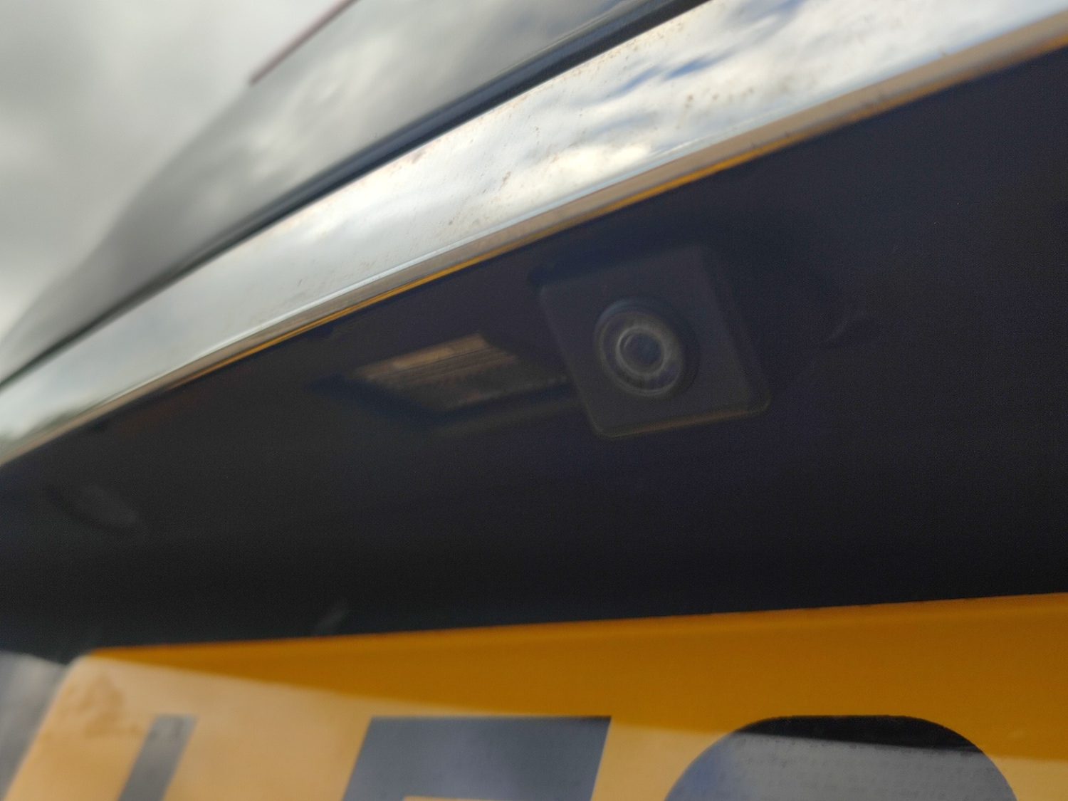 Used Mercedes-Benz E Class 2010 for sale - 76237356: Photo 11