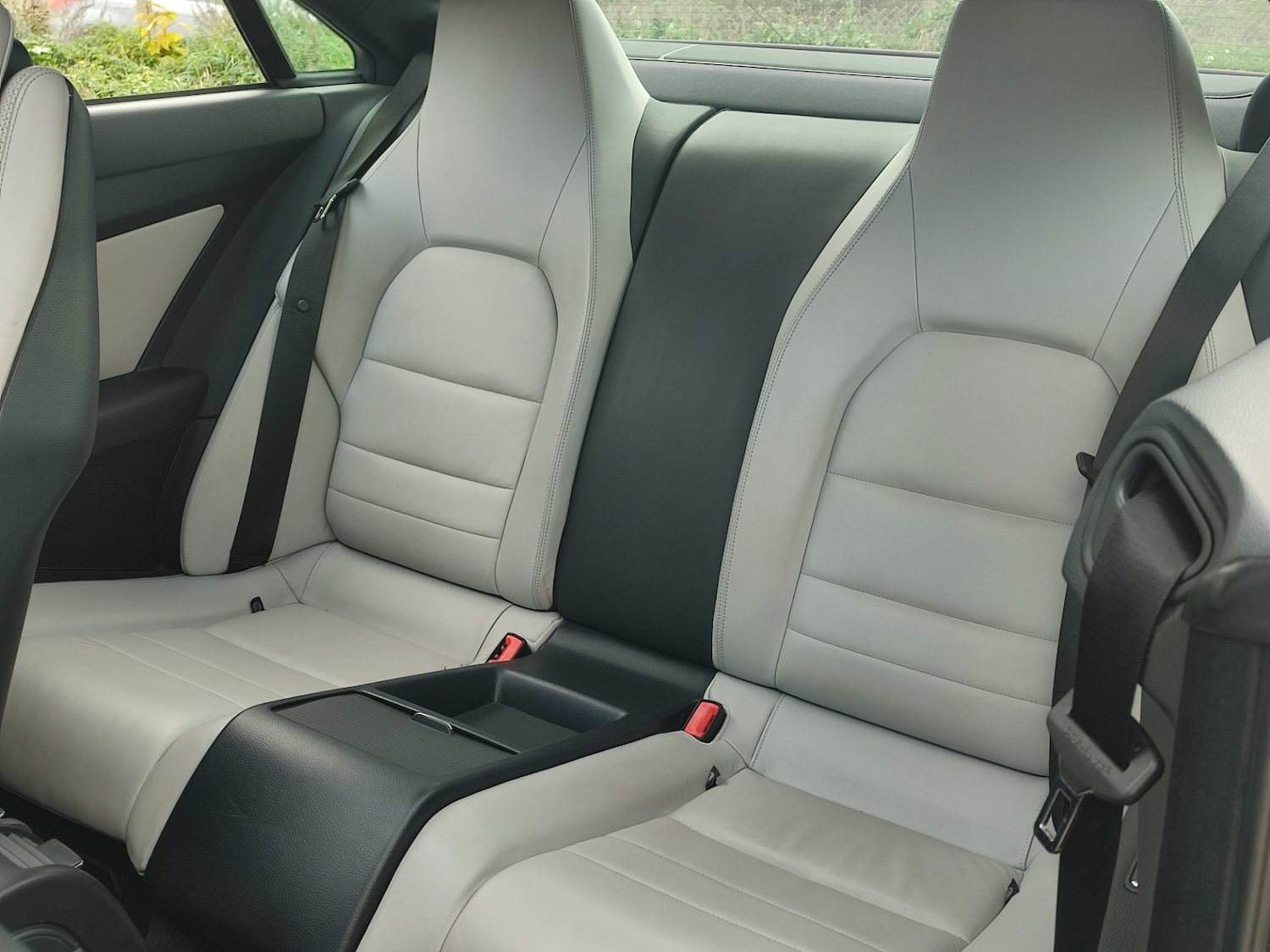 Used Mercedes-Benz E Class 2010 for sale - 76237356: Photo 20