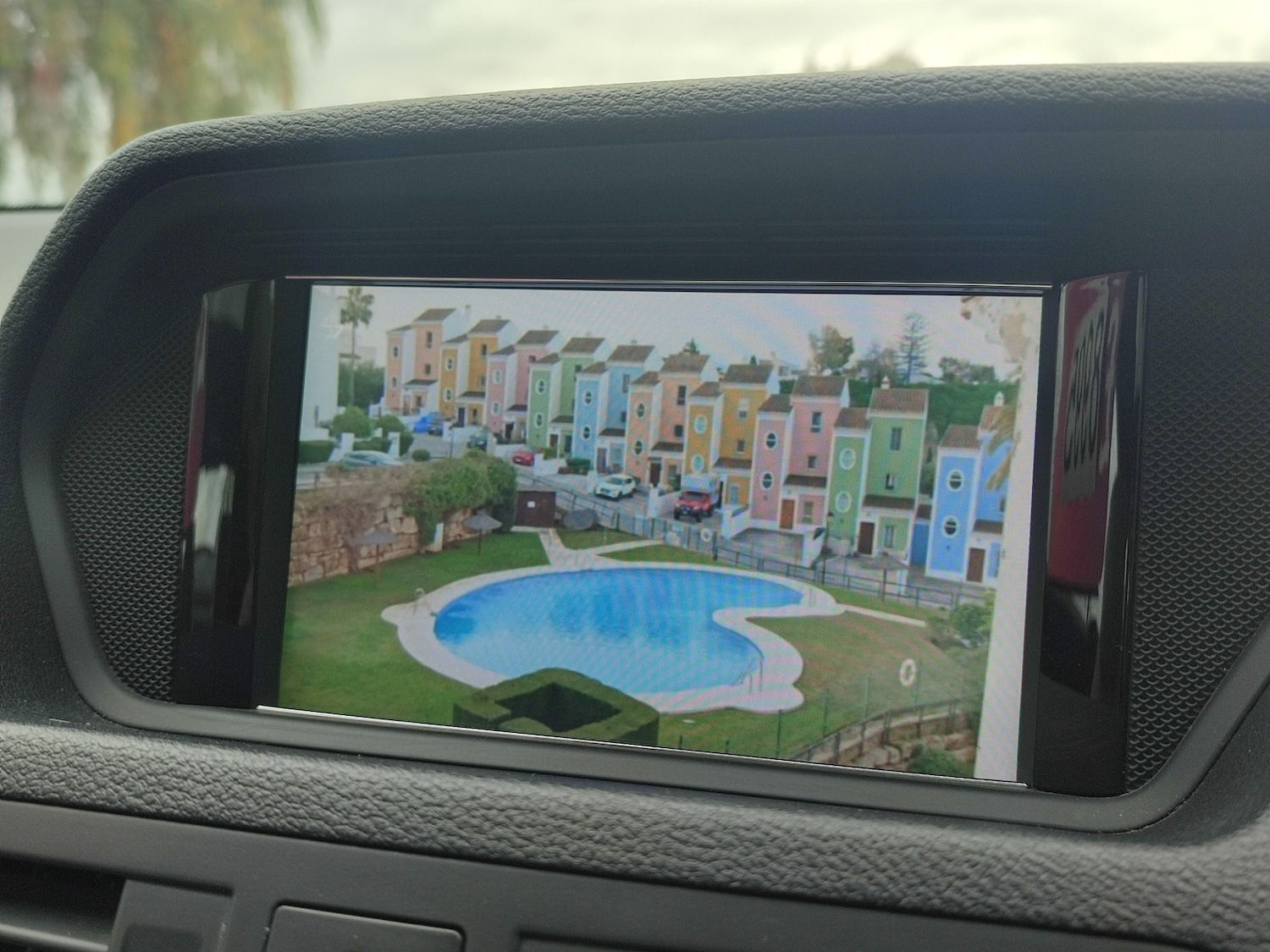 Used Mercedes-Benz E Class 2010 for sale - 76237356: Photo 24