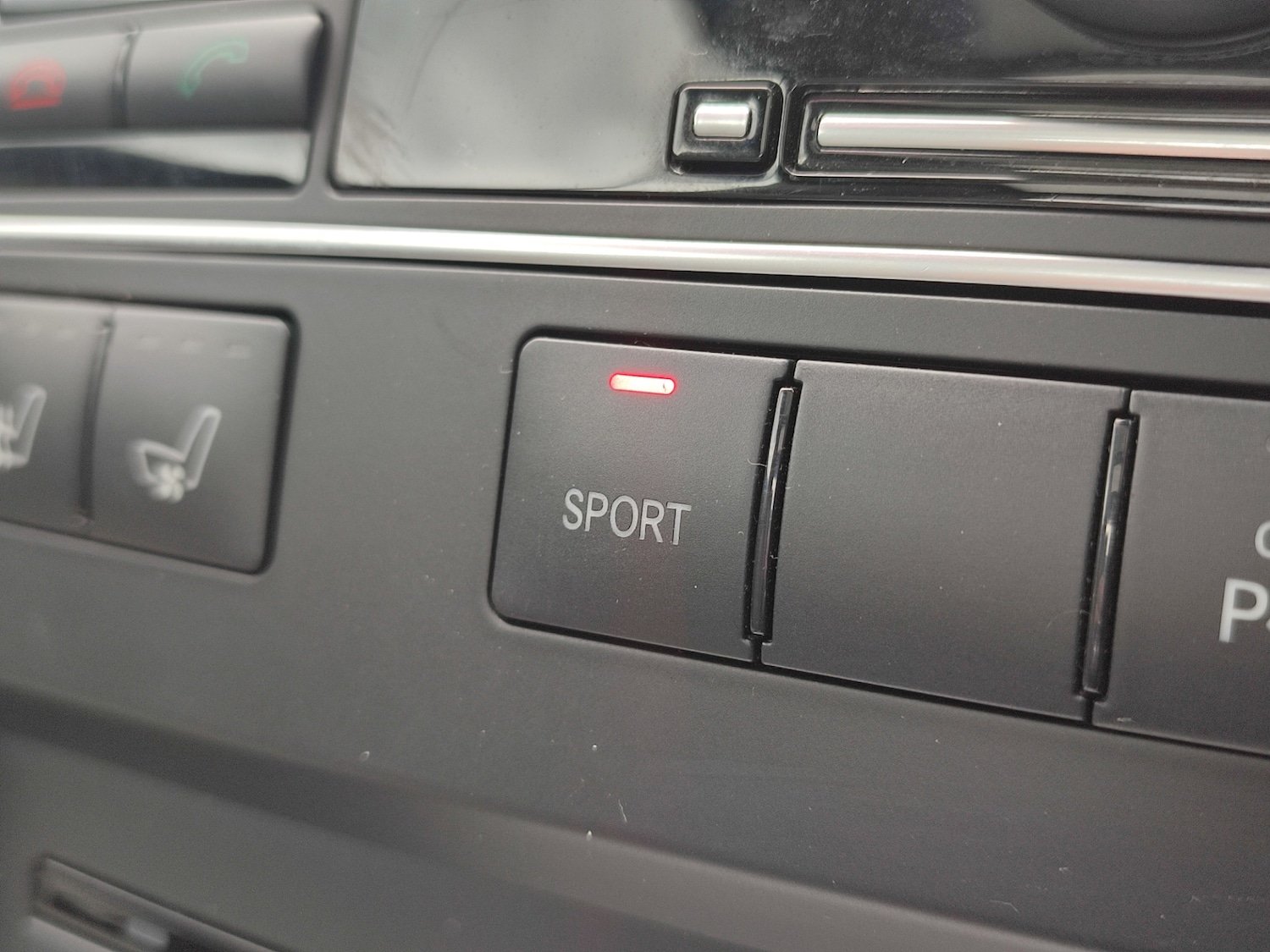 Used Mercedes-Benz E Class 2010 for sale - 76237356: Photo 29