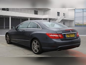 Used Mercedes-Benz E-Class 2010 for sale - 76237356: Photo