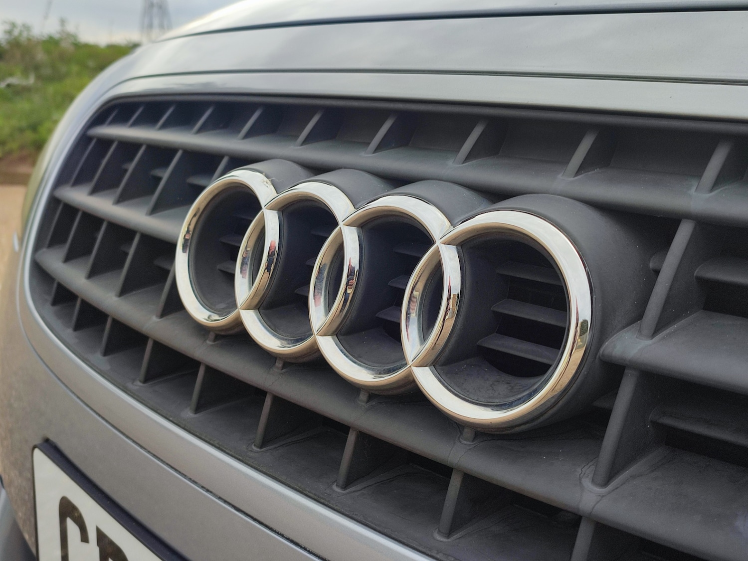 Used Audi TT 2005 for sale - 75724978: Photo 2