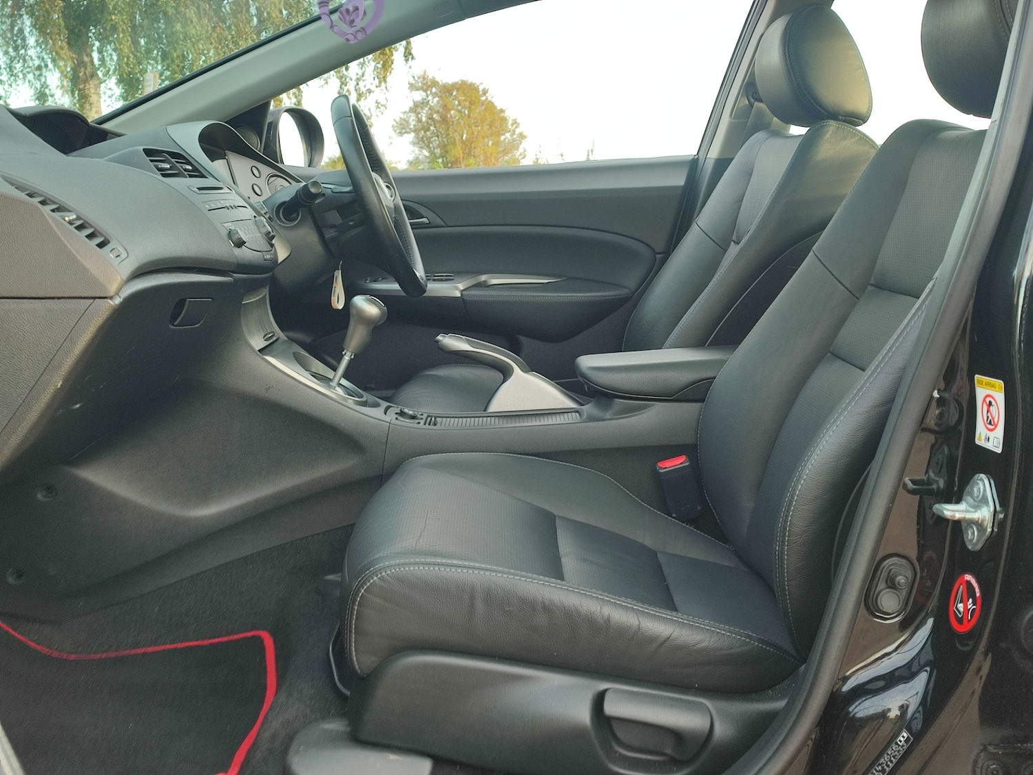 Used Honda Civic 2010 for sale - 76037114: Photo 14