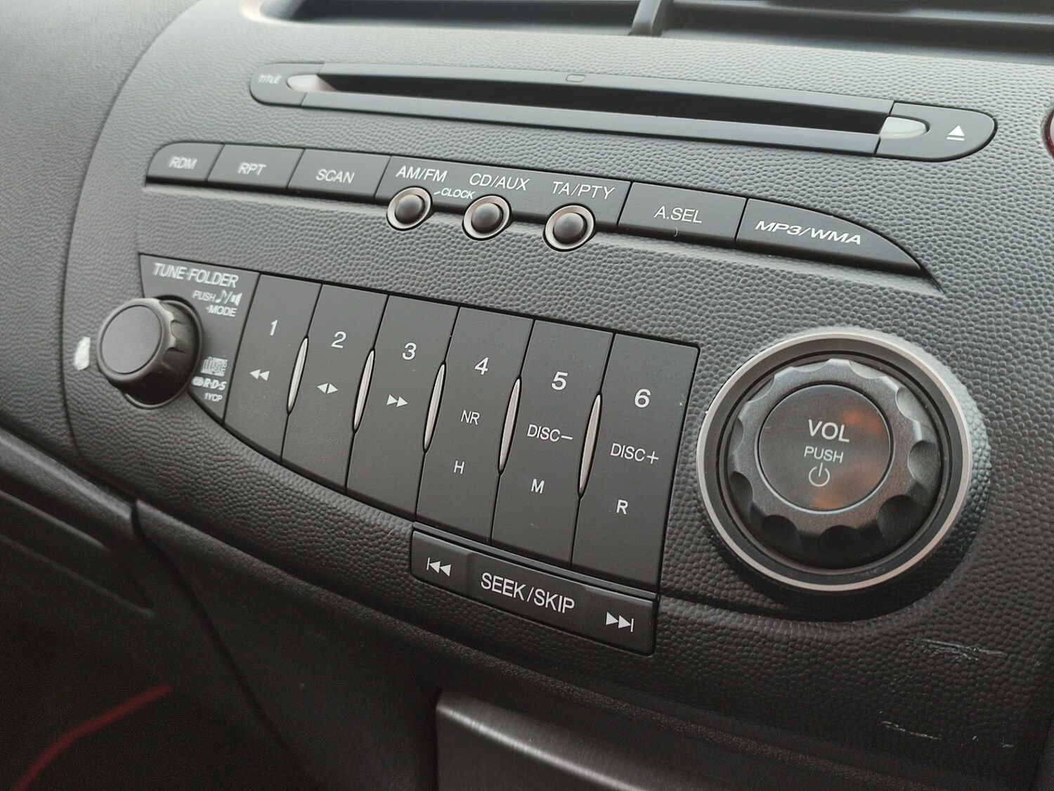 Used Honda Civic 2010 for sale - 76037114: Photo 18