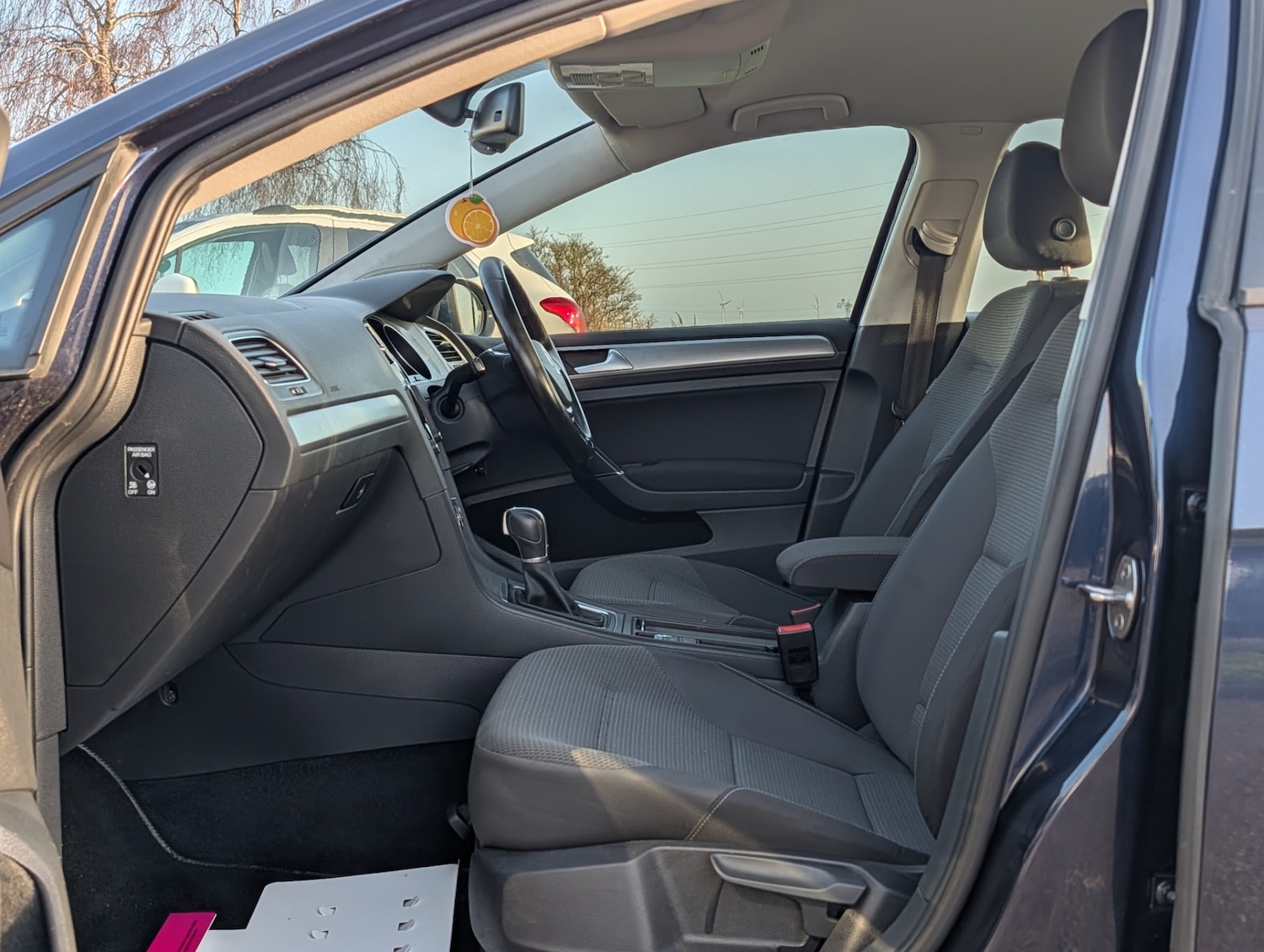 Used Volkswagen Golf 2014 for sale - 77643376: Photo 17