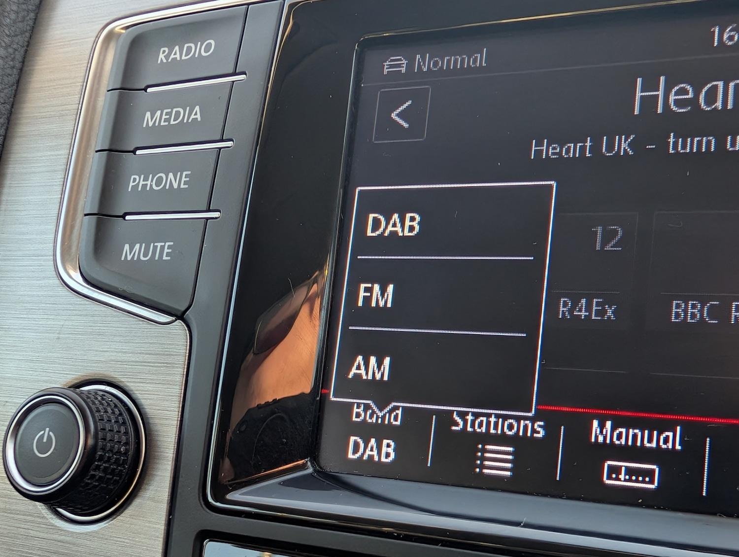 Used Volkswagen Golf 2014 for sale - 77643376: Photo 19