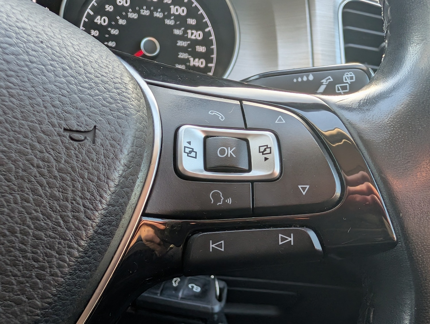 Used Volkswagen Golf 2014 for sale - 77643376: Photo 25